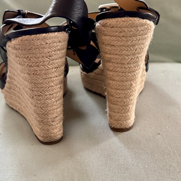 Michael Kors Wedge Sandals size 8 - Picture 4 of 8